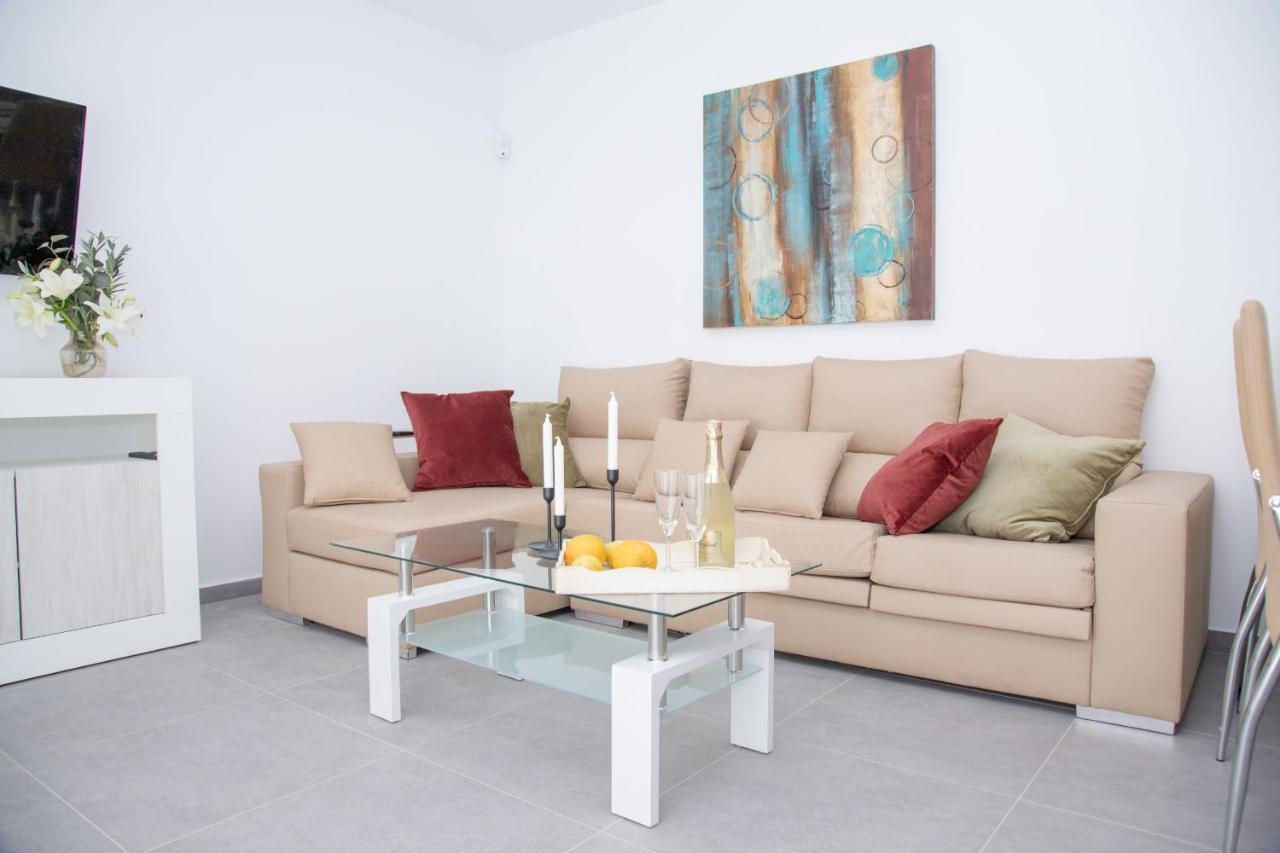 Apartment Family 6 Beachfront Corralejo By Holidays Home Екстер'єр фото