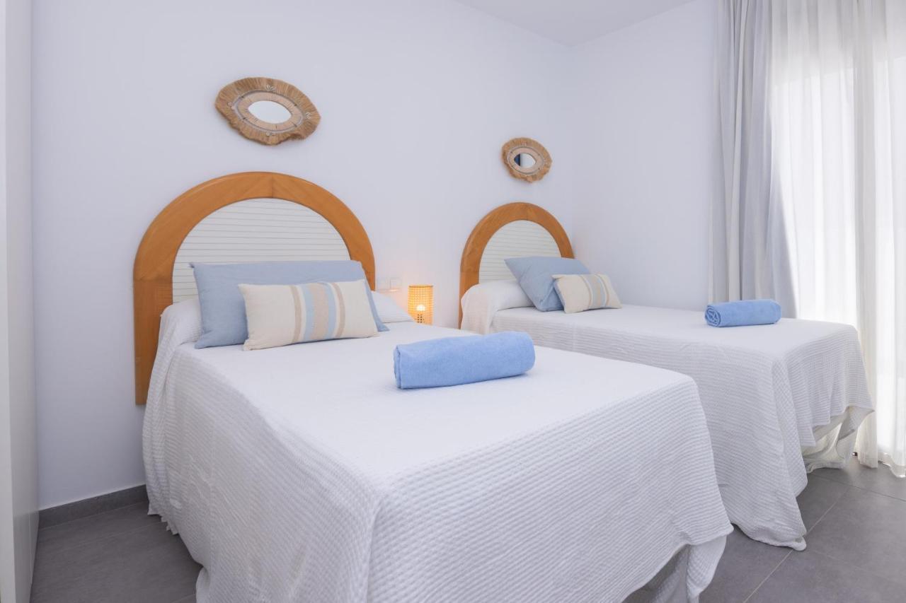 Apartment Family 6 Beachfront Corralejo By Holidays Home Екстер'єр фото